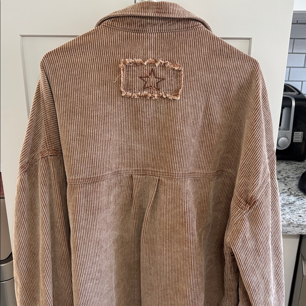 POL Size Large Oversized raw hem corduroy jacket - Picture 5 of 7